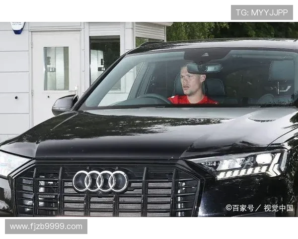 英超球员日常所驾驶豪车品牌与生活揭秘