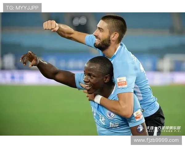 多特大胜对手吉拉西双响莱尔森助攻助其完成帽子戏法