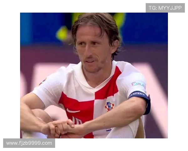 米体报道莫德里奇在AC米兰展现出色表现与归属感意甲赛场游刃有余